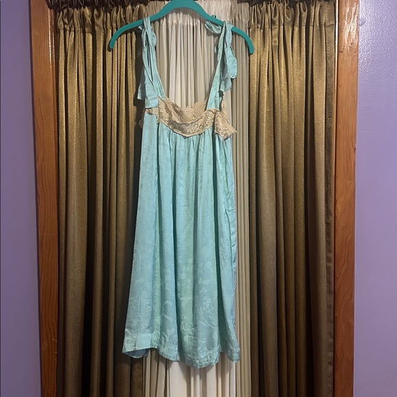 EUC Spell Oceans dress in Seafoam - Picture 4 of 9